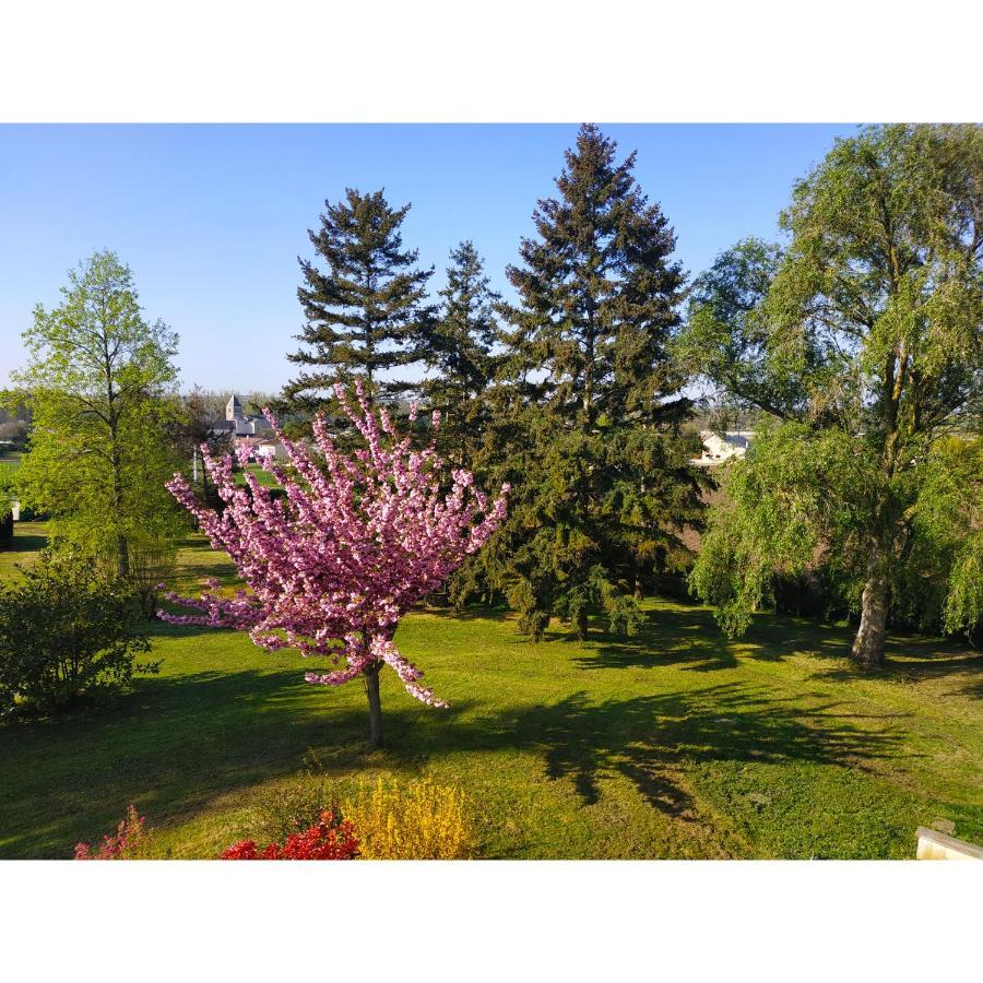Maison La Grande Serre Blaslay Экстерьер фото